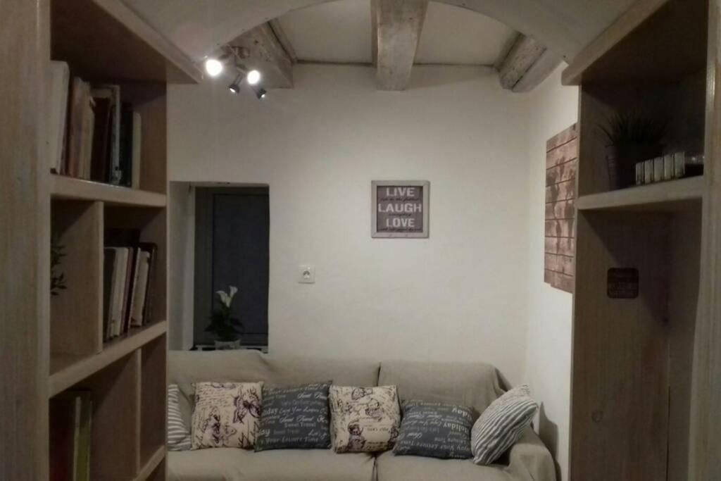 Cosy Little Modern-Rustic Apartment In Corfu Center. Zewnętrze zdjęcie