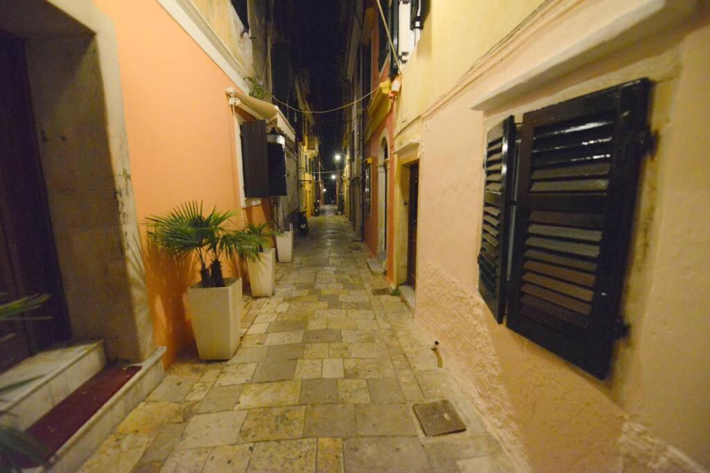 Cosy Little Modern-Rustic Apartment In Corfu Center. Zewnętrze zdjęcie